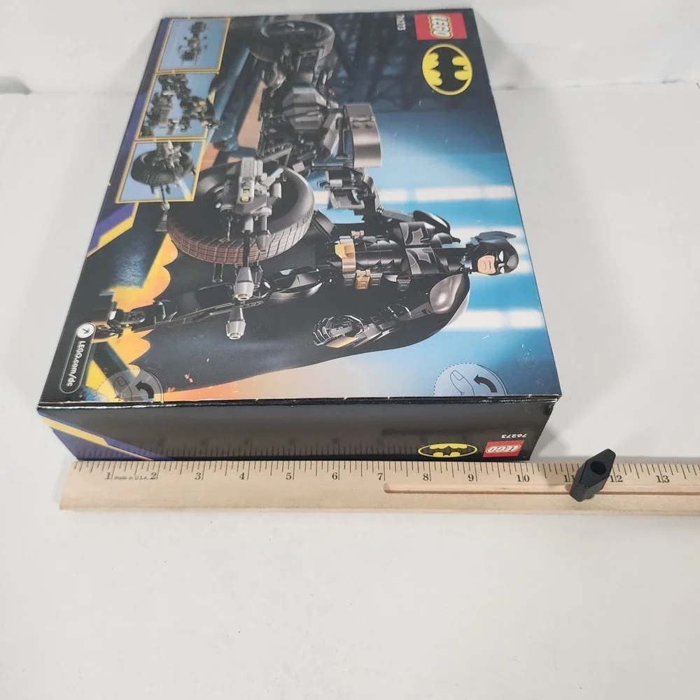 LEGO DC Batman 76273 Batman Construction Figure & Bat-Pod Bike 713 PC NEW SEALED